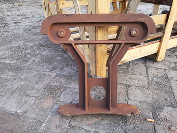 Ván ép Cast Iron Bench Ends sử dụng cho ghế ngồi chờ đợi
